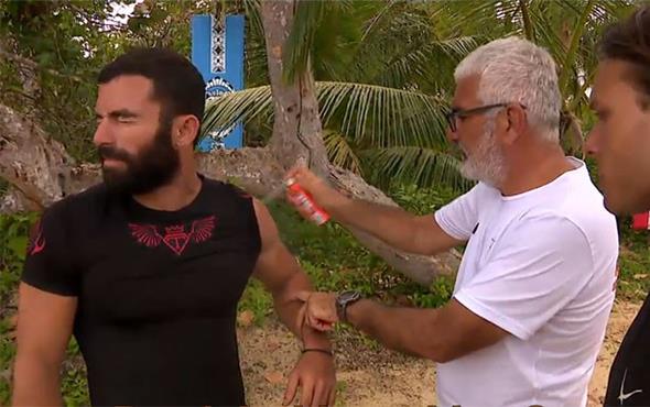 TURAB'YE DOKTOR MDAHALES: Oyun alannda ters hareket yapan ve kolunda ar hisseden Turabi'ye, doktor Metin Ku mdahale etti.