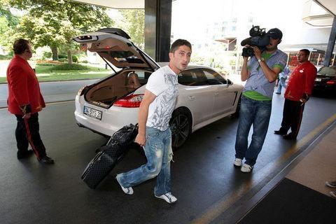 Sabri Sarolu  Porsche Panamera