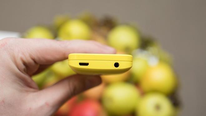 Nokia 8110 4G&#8217;de 1500 mAh&#8217;lk bataryaya yer verildi.