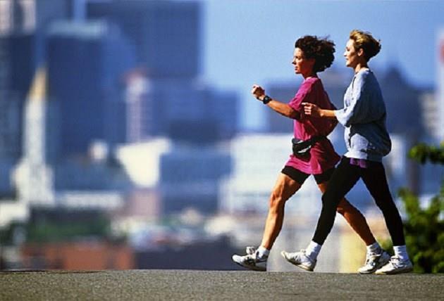 Kalp hzna erimek iin yry hzn kademeli olarak artrn, (snma periyodu) ve yry sonrasnda ise tempoyu drerek kalp hznn normale gelmesini salayn ( Souma periyodu). Isnma ve souma periyodu kalp ve damar sal iin ok nemli. Isnma ve souma sreleri en az 5?er dakika olmal.