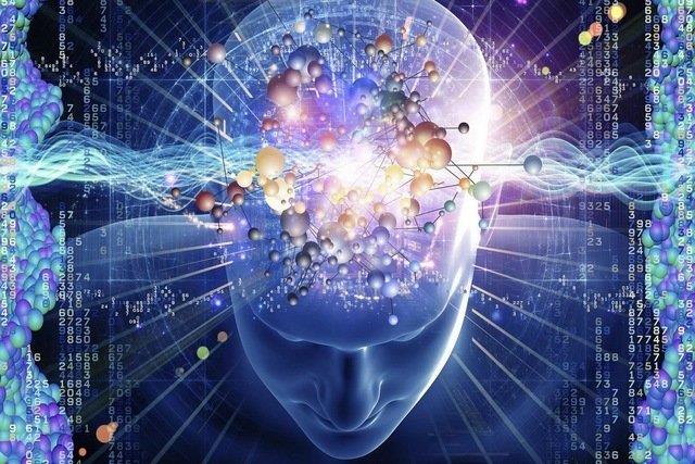 Ancak yine Grelilik kuramna gre hibir ktleli cisim k hzna ulaamaz, dolaysyla k hzn gemek pek mmkn grnmemektedir. Gemie yolculua izin verebilecek bir baka fiziksel sistem, solucan delii olarak bilinen uzay-zaman kprleri.