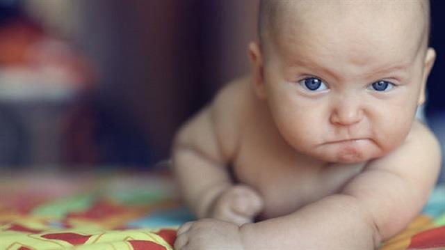 Nfus byklnde nc srada yer alan zmir'de ise, kz bebeklerde ilk srada yer alan Defne?den sonra en ok tercih edilen isimler srasyla Zeynep, Elif, Eyll ve Duru oldu. Erkek bebeklerde ise ilk tercih olan Eymen?den sonra yeni doan bebeklere en ok verilen isimlerin srasyla Emir, nar, Yusuf ve Deniz olduu tespit edildi.