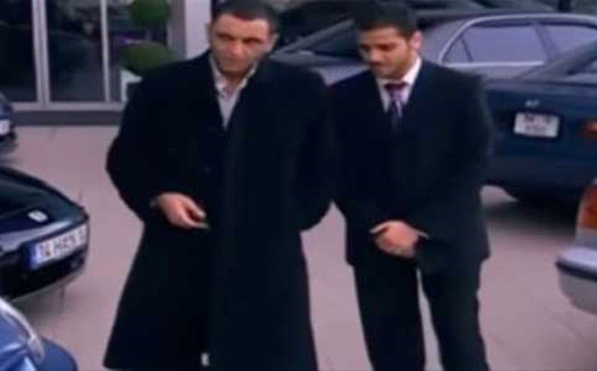 te yandan Erkan Kolak Kstendil'in hayranlar, oyuncunun Kurtlar Vadisi'nde rol ald dnemdeki grntleri sosyal medyada paylat.