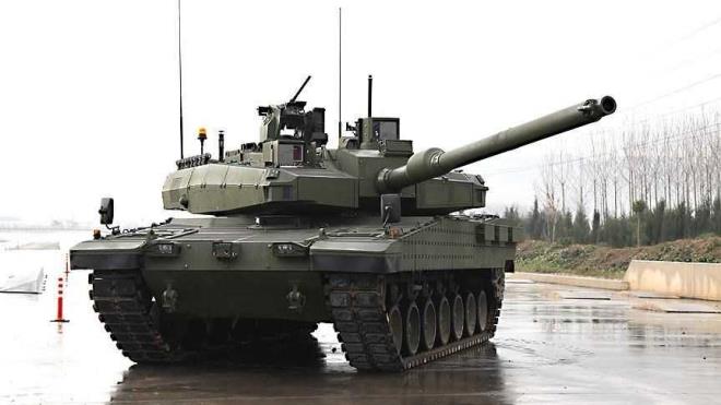 Bu amaçla Altay, modern tanklarda kullanılan en yeni teknolojilerle donatıldı. Altay, sahip olacağı üstün ateş gücü ve isabet oranı, yüksek hareket kabiliyeti ile Türk Silahlı Kuvvetleri&#8217;nin en temel ve caydırıcı güçlerinden biri olacak.