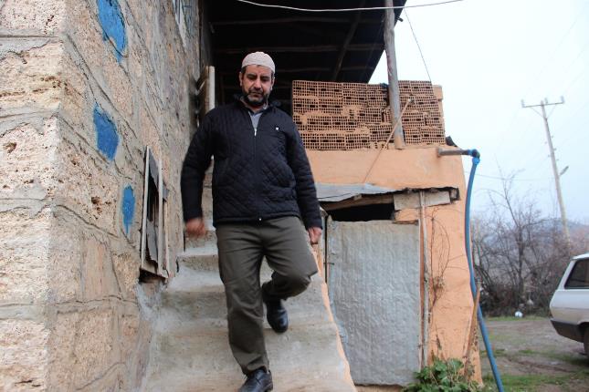 "Yeenime sen neden byle yaptn dedim. Ben hac bir adamm. Sen neden videoyu paylatn dedim. Yeenimde bir ey olmaz dedi ve beni ikna etmeye alt. Bende hac bir adam olarak slam&#8217; ne alarak iyi laftan dolay iyi davrandm. Ben iyilii severim&#8221; ifadelerini kulland."