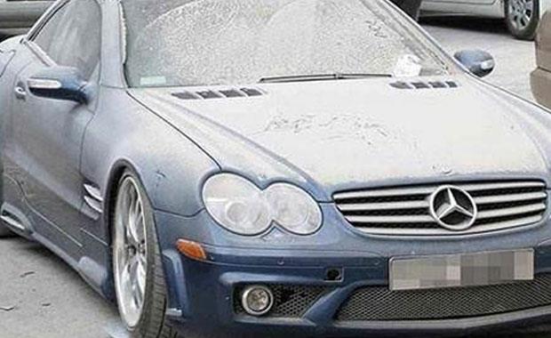 Benzinin ucuz, verginin sfra yakn olduu Birleik Arap Emirlikleri'nin Dubai kentinde, en pahal otomobiller, peynir ekmek gibi satlyor.