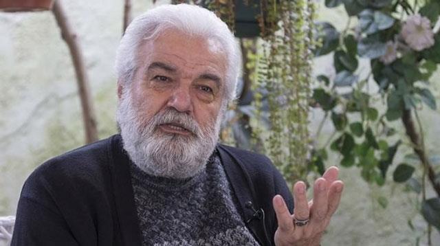 1979 ylnda ''stanbul video '' ad altnda irket kurarak uzun yllar video ve film yapmcl yapan Serdar Gkhan, 1991 ylnda Amerika'nn Hollywood'dan sonra ikinci byk film merkezi Chicago kentine gitti. Orada sinema sektrn ve sanatsal faaliyetleri yakndan inceleme frsat buldu. 1999 ylnda stanbul'a dnd.