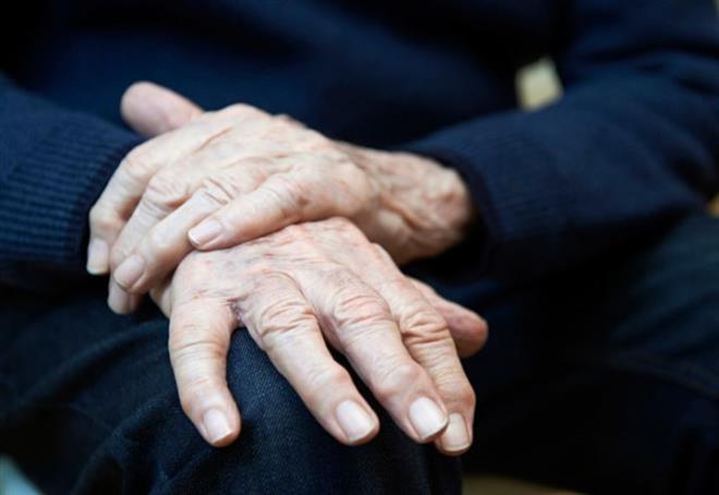 Tartmalardan ve ar mcadelelerden nefret edersiniz. Kimseyle uzun sre ks kalmam olabilirsiniz. Karnzdakinin zr size samimi geldiyse kolayca affedersiniz.