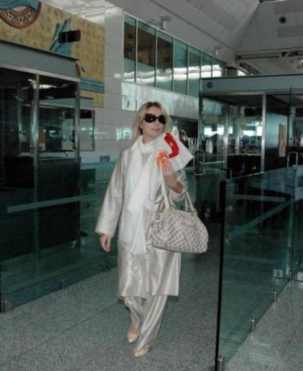 Seda Sayan da getiimiz yllarda umre ziyaretinde bulundu.