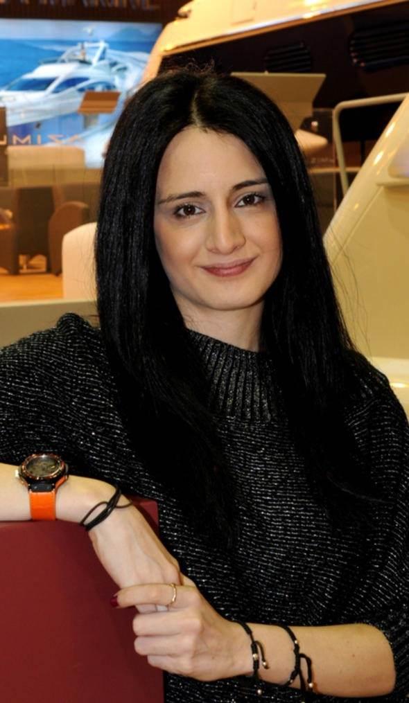 pek Kra-Ko Holding- 700 milyon dolar