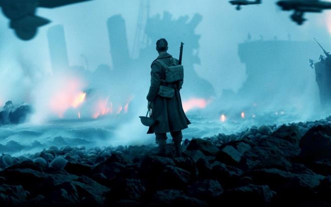 Dunkirk  <br>    FLMN KADROSU  <br>  Barollerinde Mark Rylance, Kenneth Branagh ve Tom Hardy'nin yer ald filmin kadrosunda ayrca Jack Lowden, Aneurin Barnard ve ilk kez film deneyimini yaayan Fionn Whitehead ile Harry Styles da yer alyor. Filmi kendi senaryosundan uyarlayan ynetmene yapmclk koltuunda da Emma Thomas elik ediyor.