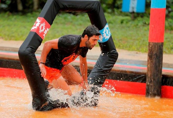 Survivor&#8217;n son yaynlanan 15. blmnde All Star takm ile Gnlller Takm teknoloji dl iin kar karya geldi.