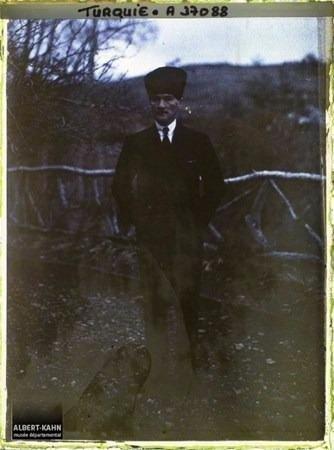 Mustafa Kemal (Atatrk) Paa (kalpakl) (29 Aralk 1922, Ankara)