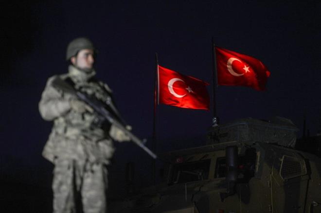 Uzak ve dalk blgelerde bulunduklar iin doalgaz, odun ve kmrn temin edilmesi kolay deil. Bu sorunu zmek amacyla ilk olarak Gneydou'daki 147 karakolu s pompalar ile stacaz,