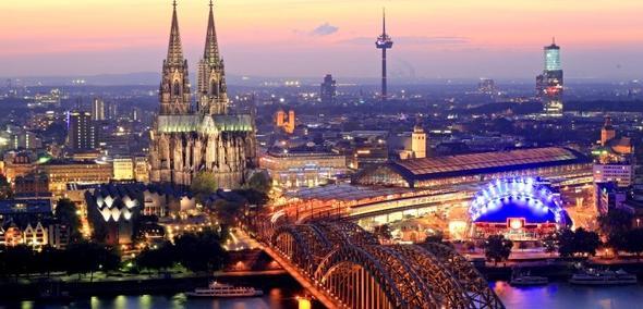 <p>1- Stuttgart/ Almanya </p>  <p>  2- Lksemburg / Luksemburg</p>  <p>  3- Hannover /Almanya</p>  <p>  4- Bern / svire</p>  <p>  5- Mnih / Almanya</p>  <p>  </p>