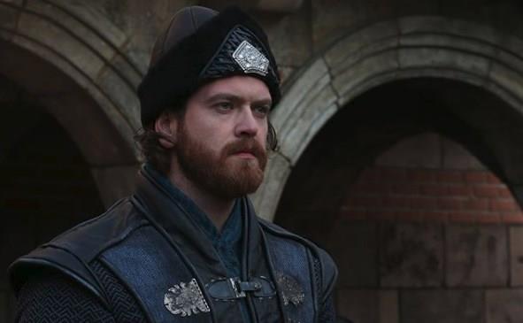 Muhteem Yzyl'da hayat verdii ehzade Selim karakteriyle adn geni kitlelere duyuran ve son olarak 'Yksek Sosyete' dizisinde rol alan Engin ztrk 'Dirili Erturul'da 'Gnalp Bey' karakterine hayat verecek.    te Engin ztrk'n rol ald sahnelerden kareler....