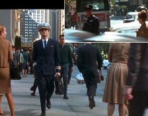 Skysa Yakala (Catch Me If You Can)  -  Bir sahnesinde, Frank'in arkasnda ksa sreliine FedEx logosu grlyor. FedEx 1971'de kuruldu, o logo ise 1994'te kullanlmaya baland. Film ise 1960'larn ban anlatyor.
