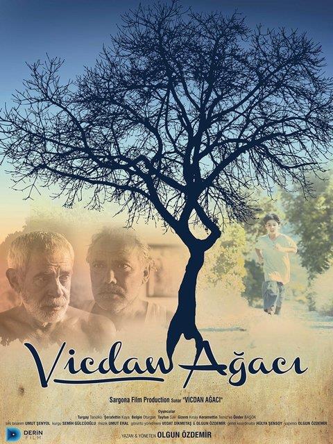 4) VCDAN AACI: <p>  Olgun zdemir'in ynettii 'Vicdan Aac', Kuadas'nda yaayan bir adam ve bakma muhta aabeyinin hikyesini anlatyor. Senaryosu da Olgun zdemir'e ait olan filmde, Turgay Tanlk, erafettin Kaya, Belgin Oturgan, Tayfun Sav ve Gizem Knay gibi isimler rol ald.