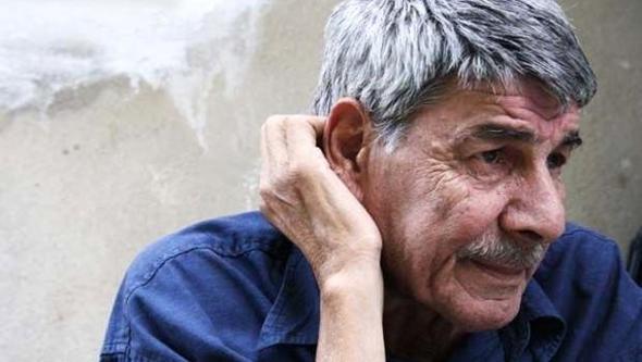 Ercan Yazgan'nn yakn olduu renilen Volkan Acar, "Syleyecek bir ey yok. Trkiye'ye ml olmu bir kiilik. Bir haftalk hastalk srecinden sonra bu akam kaybettik. Hastane ve herkes elinden geleni yapt takdiri ilahi, bamz saolsun. Cenazesi ile ilgili olu Can aabeyimiz ngiltere'de yayor, u anda uakta geliyor. Kendisi yarn stne bir aklama ekleyebilir. Byk bir ihtimal cenazemiz Cumartesi gn ama detaylar yarn paylarz" dedi.