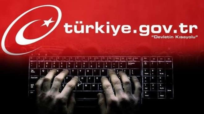 LETM HZMETLERYLE LGL BORCUM ALACAIM VAR MI?    Telekomnikasyon iletmecilerine ait abonelik, bor ve alacak bilgilerinizi de e-devlet zerinden sorgulamak mmkn. Bilgi Teknolojileri ve letiim Kurumu'nun (BTK) Mobil/Sabit/nternet/ Kablo TV/Uydu letmecilerinden Bor/Alacak Sorgulama ve deme/ ade lemleri e-devlet Kapsndan yaplabiliyor. 30 Haziran 2018 itibaryla bu sistem zerinden vatandalar, IBAN numaralarn bildirerek alacaklarn da tahsil edebilecek.