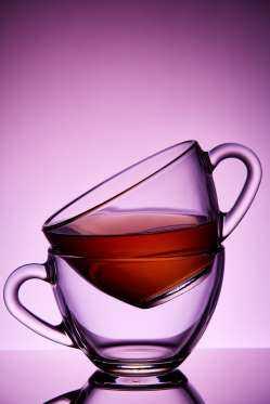 Osteoporoz ad verilen ve ya ilerlemi insanlarda grlen kemik kayb ve zayflamas olarak tanmlanan hastala kar siyah ay imenin faydal olduu sylendi.