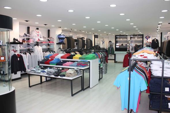 <p>irket Ad:Yeim Sat Maazalar2015 Sras:792016 Sras:79ehir:BursaCiro (TL):601.237.479Sektr:Tekstilirket Ad:Elita Gda2015 Sras:822016 Sras:78ehir:AdanaCiro (TL):609.591.050Sektr:Gdairket Ad:Korteks Mensucat Sanayi2015 Sras:**2016 Sras:77ehir:BursaCiro (TL):618.751.772Sektr:Tekstil</p>