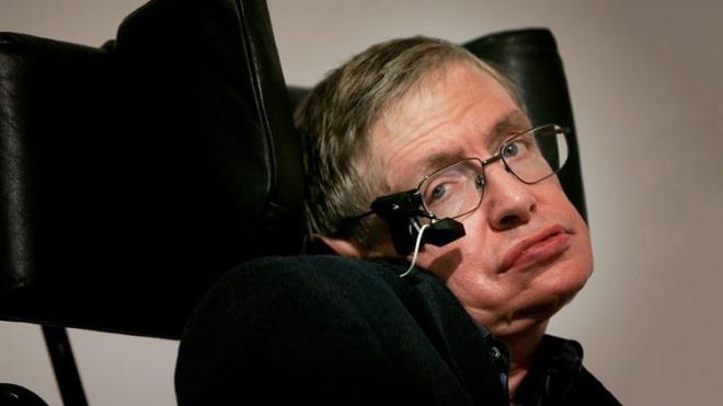 Bu kilise, Hawking'in 50 yldr retim yesi olduu Cambridge niversitesi'ne bal Gonville and Caius Koleji'ne ok yakn bulunuyor.