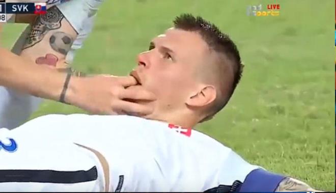 Royal Cup manda Slovakya, Tayland' 3-2 malup ederken karlamaya Skrtel&#8217;in bana gelenler damga vurdu.