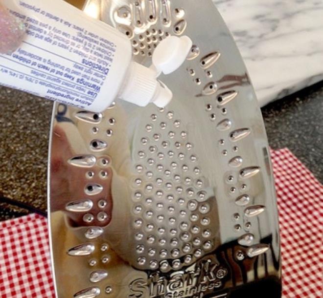 tnzdeki tabannda oluan lekeleri di macunu ile hafife ovalayarak karabilirsiniz.