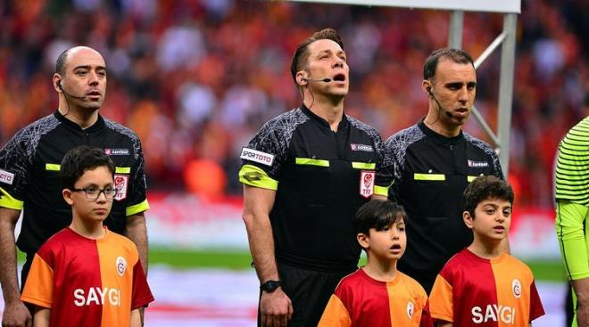 Bu sonula puann 57'e karan Galatasaray lig liderliini korurken Trabzonspor, 162 gn aradan sonra deplasmanda malup oldu.