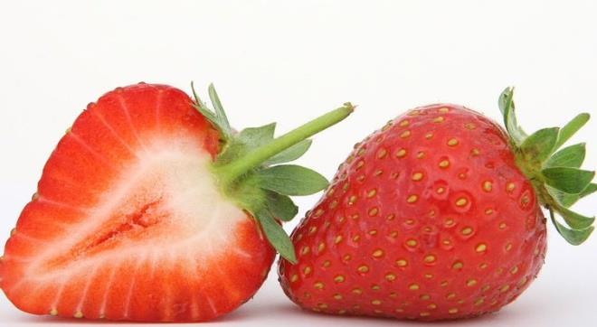 Bahar aylarnn gelmesiyle birlikte ilek, pazar tezgahlarnda yerini almaya balad.