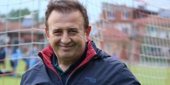 Kulp: Osmanlspor    Bakan: Sadk Dik    irket/Sektr: Akabe Tesisleri / Turizm