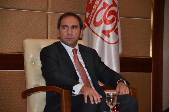 Kulp: Sivasspor    Bakan: Mecnun Otyakmaz    irket/Sektr: SVS Gda / Gda