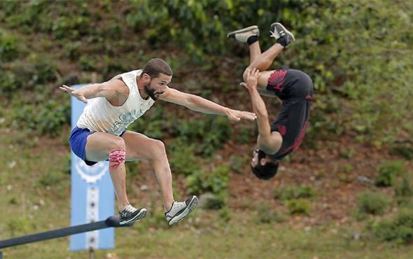 DL OYUNUNU HANG TAKIM KAZANDI?: ki takm zorlu bir parkurda kfte ve patates kzartmas dl iin mcadele ettiler. Kazanan takm Gnlller oldu.
