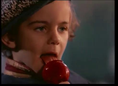 Aslen Adanal olan Aydar, ilk ve orta renimini stanbul Maltepe'de grd.