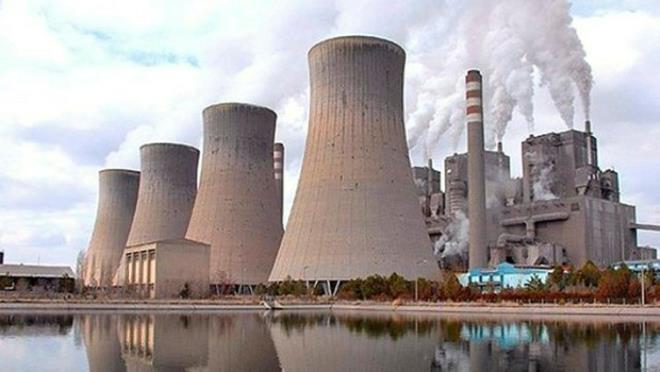 Bugn Akkuyu'ya edeer elektrik retmek iin 6.585 megavat ithal kmr santrali kurmak gerek. Bunun mr 30 yl olacandan bir o kadar daha santrale ihtiyacnz olacak. Ylda 13.5 milyon tondan 60 ylda 800 milyon ton kmr ithal etmeniz gerekecek. Bunun parasal miktar ylda 900 milyon dolar, 60 ylda 56 milyar dolar. Gaz da ithalat rakam 60 ylda 105 milyar dolar buluyor.