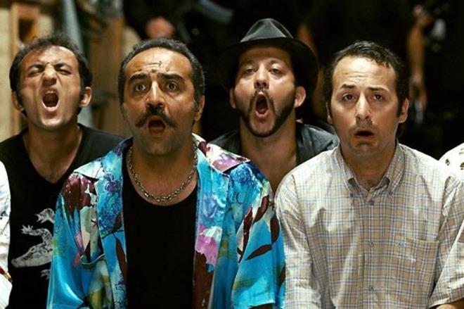 "Erdoan ve Necati Akpnar&#8217;n ortak olduu BKM&#8217;nin cast almas sryor. kili, yazlarmla projenin hayata gemesine vesile olduum iin &#8216;Organize ler 2&#8217;de oynayacak dier isimler belli olduunda, onlar da ilk kez bana syleyeceklerine dair sz verdi."