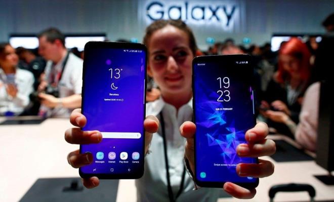 Samsung Galaxy S9+  -  64 GB depolama alan