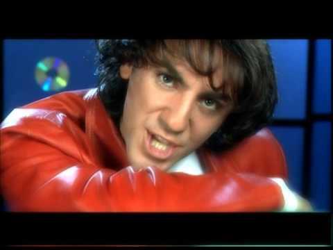 Bir dnem Trkiye'de arkcl ile adndan sz ettiren Faruk K. artk ekranlara kmaz oldu.