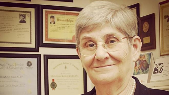 nk tam yal demek, koyun ve kei stnden yaplyor. Onlarn ya da hayvansal ya, en salkl yadr. lenmemi olduu zaman o yada da 30 trl ya bulunur. Hayvansal yan iinde de Omega-3, Omega-6, Omega-9 vardr. Bir hayvansal yan iinde sayamadmz kadar 30 trl ya eidi vardr&#8221; diye konutu.