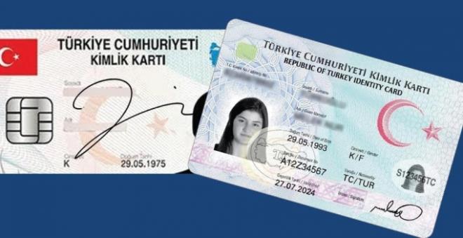 ipli kimlik kartlarndaki PIN kodu nedir, nasl alnr ve deitirilir? Banka kartlarnda, cep telefonlarmzdaki SIM kartlarmzda olan ifrelerin bir benzeri de yeni ipli kimlik kartlarmzda bulunuyor. Ancak bu kez 6 haneli bir PIN koduna sahip oluyoruz. lemlerimizi yaparken de bu ifreyi kullanacamz iin aklmzda tutmamz gerekiyor. ipli kimlik kartlarnn elimize ulat Kiiye zel ifre Zarf&#8217;nda yer alan Etiket Formu&#8217;nun altnda bir hologram var ve altnda da PIN kodumuz yer alyor.