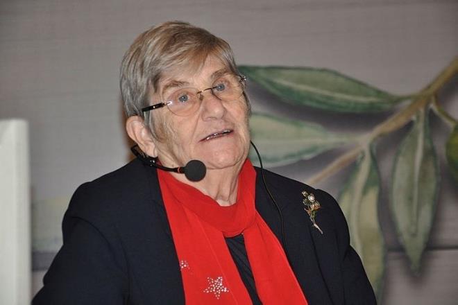 TANSYONU YKSELTEN EKERDR TUZ DELDR    Kaya tuzunun nemine deinen Karatay, "Kaya tuzu salk kaynadr. Asrlardan beri insanlarn kulland kristal kaya tuzu salkldr.