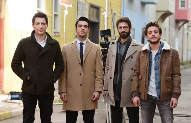 Elde ekilmi stok blmler yaynlanmadan yayndan kaldrlan Masum Deiliz'in yerine Kim Milyoner Olmak ster program konuldu&#8230; Masum Deiliz'in son blm total reyting sonularnda 30.srada yer almt. &#8220;Dizi atv&#8217;de izlenir&#8221; slogan artk mazide mi kald?