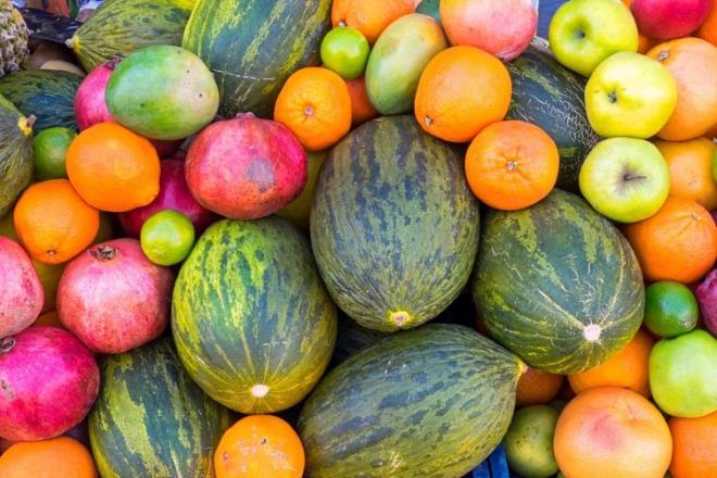 evre alma Grubu, 2004 ylndan beri her yl aklad "Kirli Dzine" listesini bu yl da yaymlad. Yaymlanan listeye gre; en kirli yiyecekler arasnda ilek bulunuyor. kinci srada ise spanak bulunuyor. Sadece i karartc bir tablo paylamayan evre alma Grubu, bir de "Temiz 15" klavuzu yaymlad.