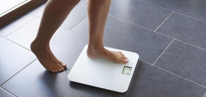 &#8220;tahnz dizginlemek ve kilo kontrolnz elinizde tutabilmek iin yediiniz besinlerin ieriklerini, besin deerlerini iyi bilmeniz gerekmektedir. Zira doymak iin yediiniz besinler aslnda ok gemeden size yeniden ackma duygusunu getirir ve itahnzn artmasn salar. Gn ierisinde gereksiz kalori almna sebep olan bu durum ideal kiloya ulama srecini geciktirmektedir" diyen Diyetisyen Yaprak, itah aan besinleri yle sralad: