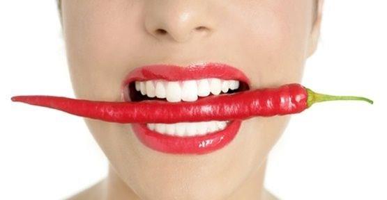 Baz besinlerin doyurmadn, tersine acktrdn syleyen Diyetisyen Tuba Yaprak, &#8220;yedike daha da ok yedirir&#8221; dedii bu besinlerin srekli itahn ak olmasna yol atn ve kilo aldrdn syledi.