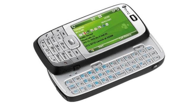 6. Windows kullanmak ftristik kabul edilirdi.    2000'lerde kartlan Orange SPV isimli telefon Windows'Lu ilk telefon olarak biliniyor. Windows kullanmak ilk balarda insanlar iin ok byk bir eydi.