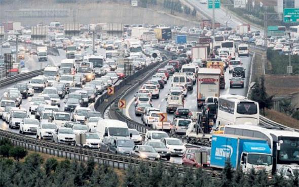 "KAZALAR % 50 DECEK": Projenin prototipi yapldn, raporlarnn yazlmaya balandn aktaran Ilcal, "Raporlarn tamamlanasyla birlikte biz bu uygulamann yasayla zorunla hale getirilmesi iin meclise tayacaz.