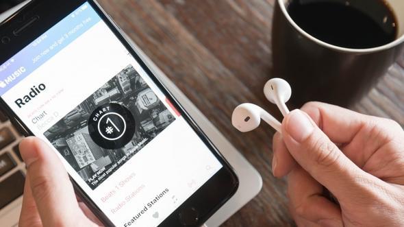 Mzik klipleri Apple Music&#8217;e eklenecek. Kullanclar bu klipleri izlerken hibir ekilde reklamlar tarafndan rahatsz edilmeyecekler.