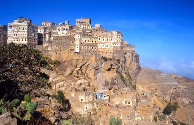 1- MOHER UURUMU / RLANDA    2- EL HAJJARAH / YEMEN